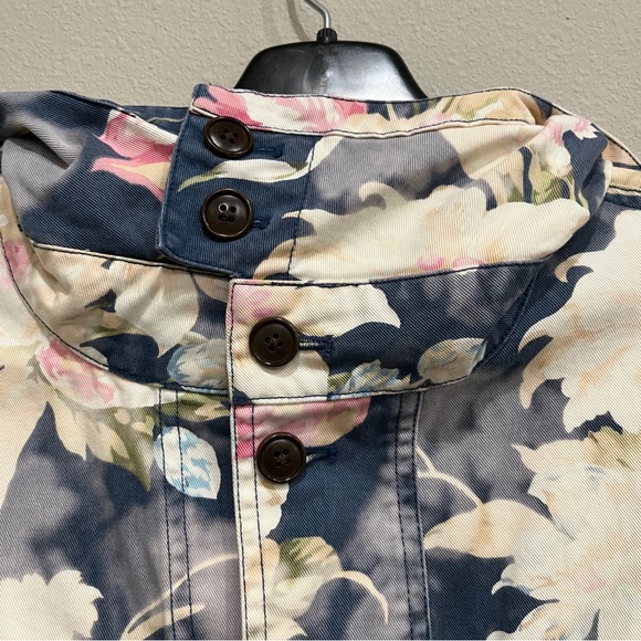 Polo Ralph Lauren Womens Floral denim Jacket Watercolor Button Front sz small - Picture 6 of 11